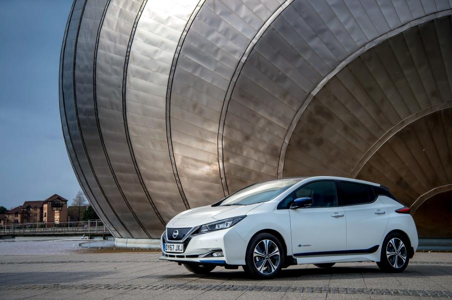  Nissan Leaf 2018 года  (UK) (фото 14 из 40)